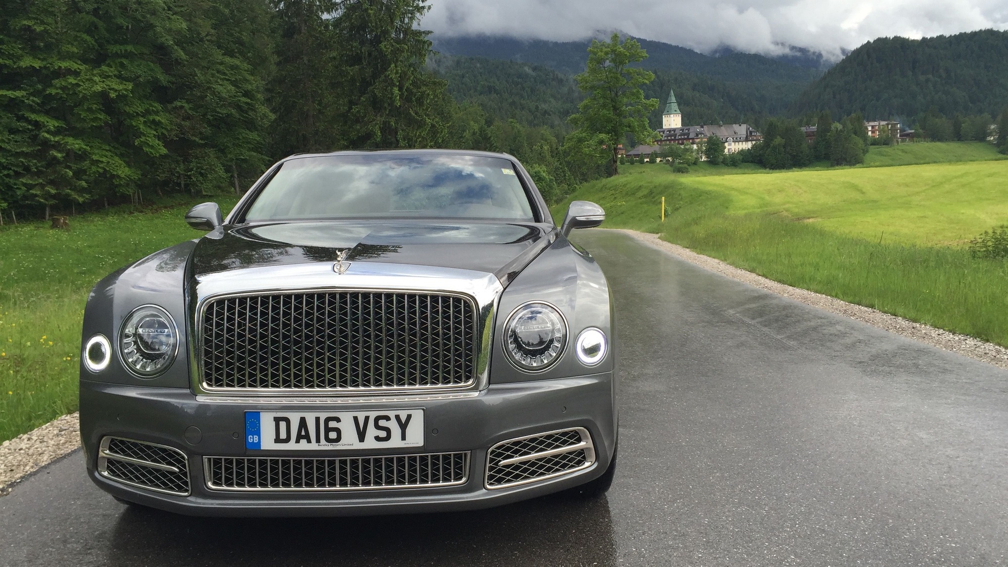 2017 Bentley Mulsanne, Bavarian press drive 2016