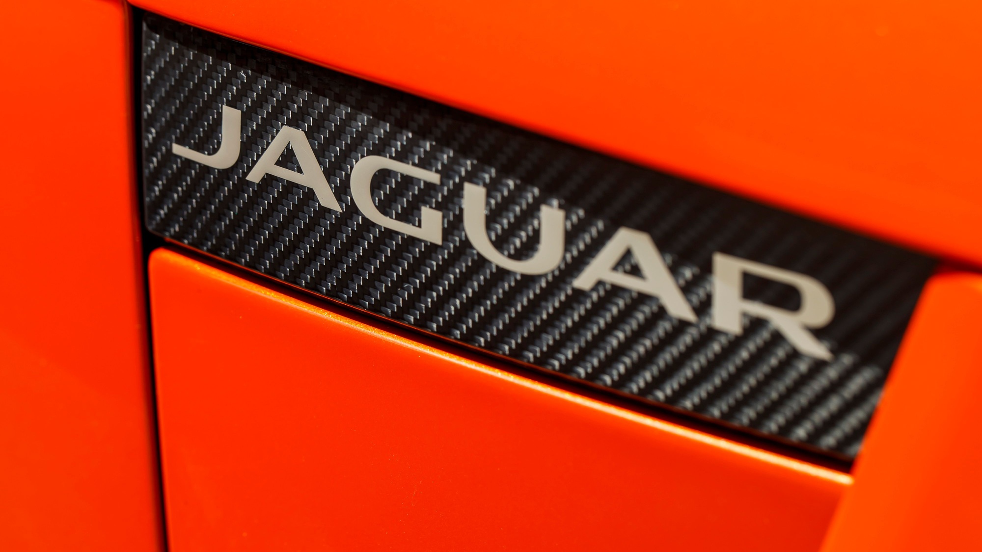 2017 Jaguar F-Type SVR first drive review