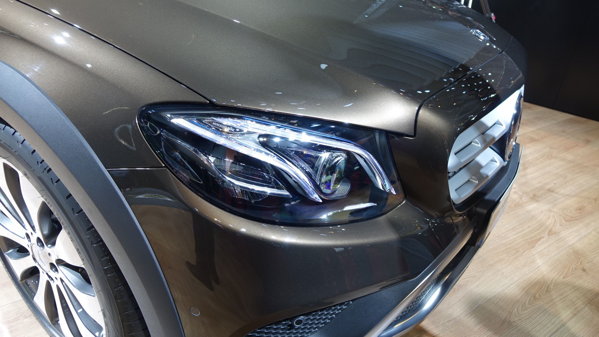 Mercedes-Benz E-Class All-Terrain, 2016 Paris auto show