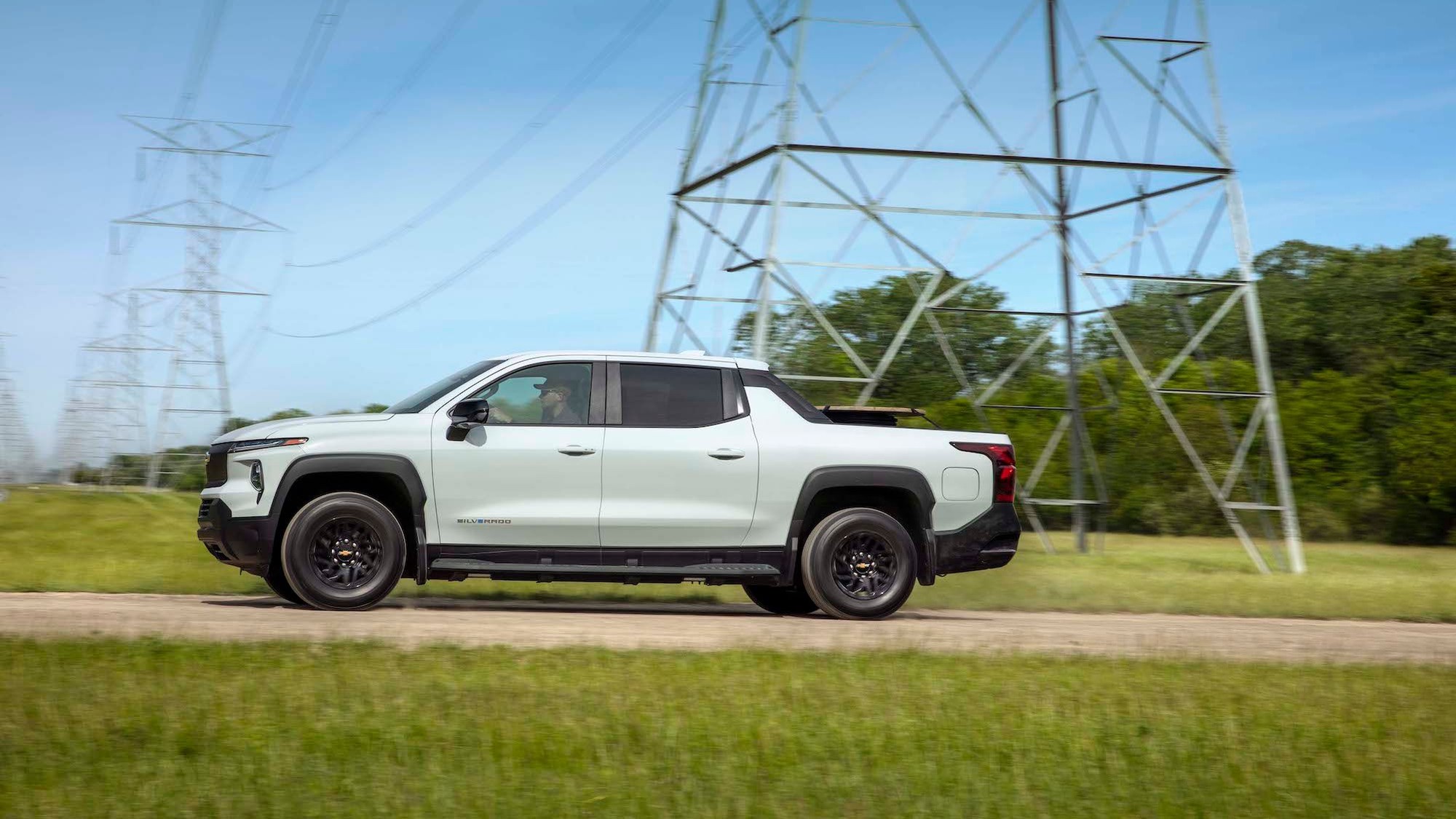 2025 Chevrolet Silverado EV