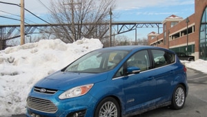 2013 Ford C-Max Hybrid: Winter Gas Mileage Test Returns 35 MPG