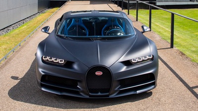 Bugatti chiron 100 200