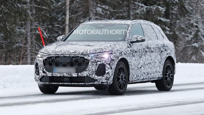 2025 Audi Q5 spy shots reveal fresh details