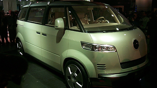 Volkswagen Microbus Concept, 2001 Detroit Auto Show