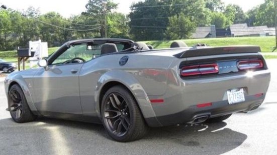 Dodge Challenger R/T Scat Pack Widebody convertible Photo: Keffer Dodge