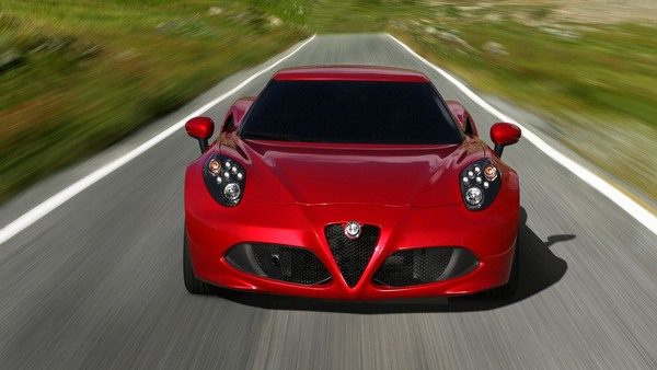 Alfa Romeos Us Return Starts With 2015 4c Debut In New York