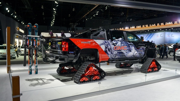 GMC is ready to conquer winter with the Sierra All Mountain concept