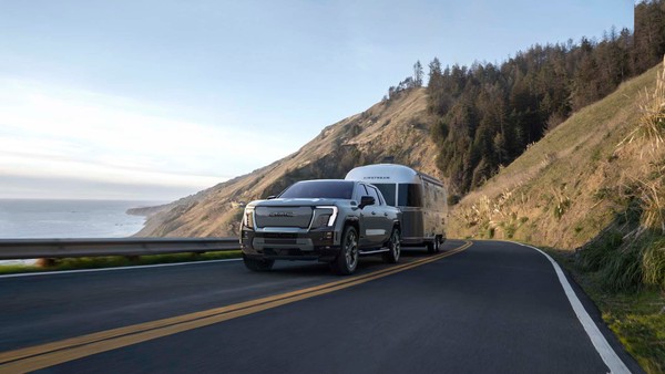 2024 GMC Sierra EV Denali: 400 miles of range for $108,695