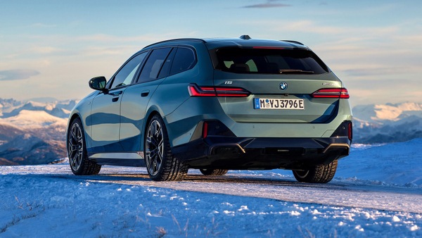 2024 BMW 5-Series wagon revealed in gas and electric guises
