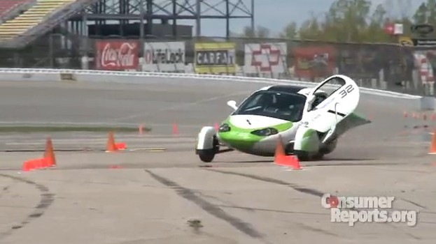 Aptera 2e during Automotive X-Prize handling tests, from Consumer Reports video on YouTube