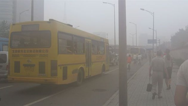 Street-level smog in Beijing