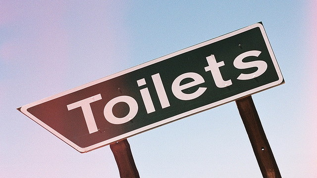 Toilets sign by flickr user Koffiemetkoek