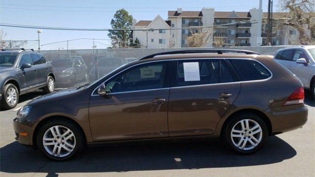Brown 2011 Volkswagen TDI Sportwagen listed for sale after emissions repairs