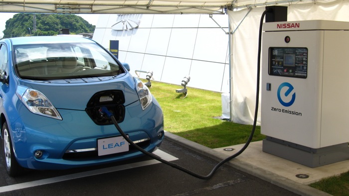 2011 Nissan Leaf at quick-charging station