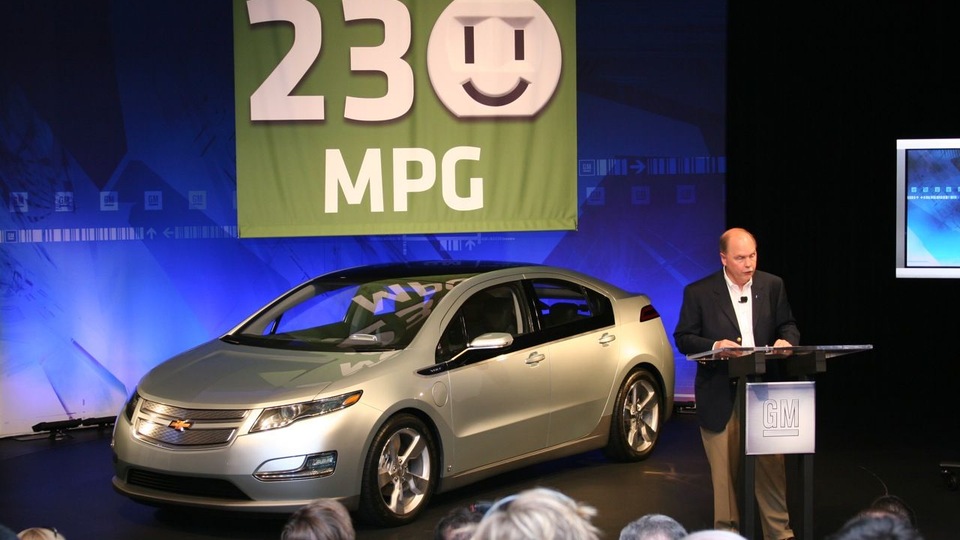 Toyota RAV4 News Green Car Photos News Reviews And Insights understanding-mileage-ratings-for-electric-cars
