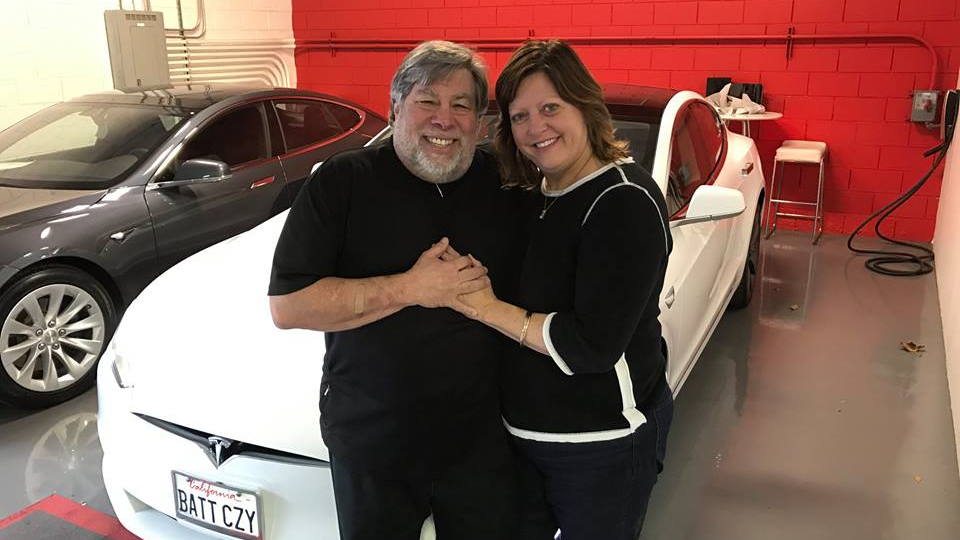 Steve and Janet Wozniak with new 2016 Tesla Model S, December 2016  [source: Steve Wozniak Facebook]