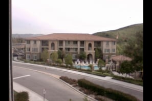 hidden valley apartments simi valley hours