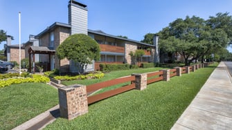 Spring Creek Apartments - Dallas, TX