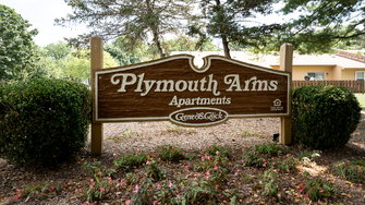 Plymouth Arms Apartments - Grand Rapids, MI