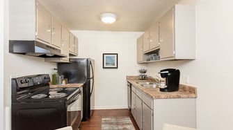 Penfield Village Apartments - Penfield, NY