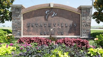 Estate Villas at Krum - Krum, TX