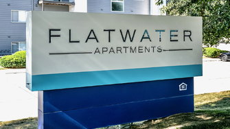 Flatwater Apartments - La Vista, NE