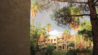 Foothills Apartments - Tucson, AZ