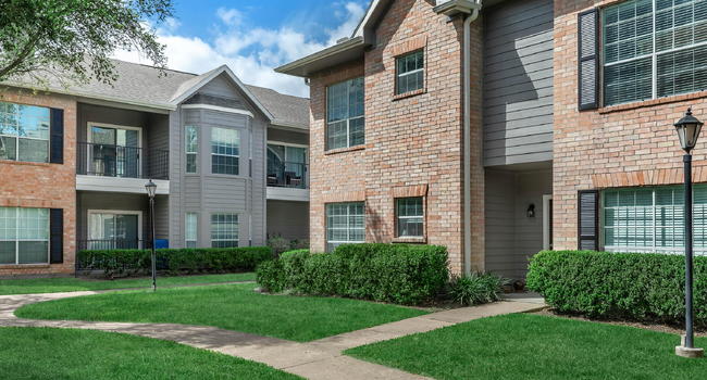 Richmond Towne Homes Apartments - Houston TX