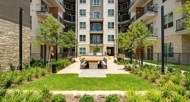 Promenade at Las Colinas | Irving, TX Apartments for Rent