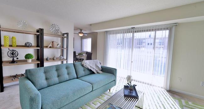 Seneca Bay Apartment Homes 161 Reviews Middle River Md