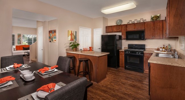 homecoming at eastvale 66 reviews eastvale ca apartments for rent apartmentratings c