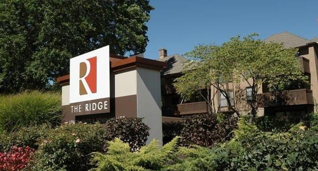 The Ridge Apartments Overland Park Kansas