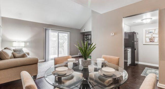 Auburn Ridge 39 Reviews Auburn Hills Mi Apartments For Rent