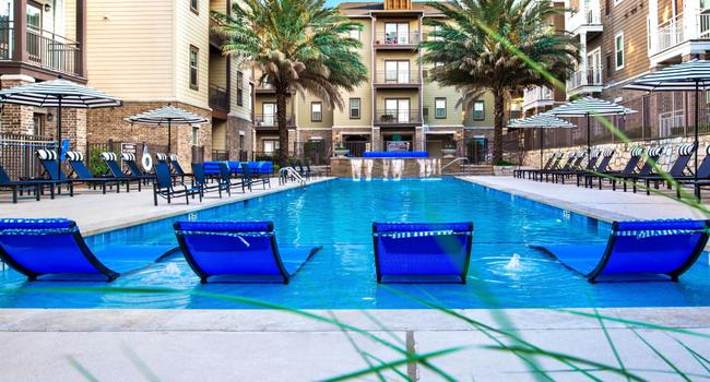 Avalon Place 55 Reviews San Antonio Tx Apartments For Apartmentratings Avalon Place 55 Reviews San Antonio