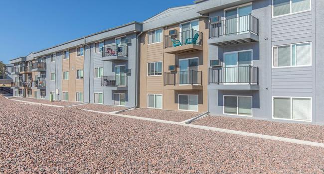 Ascent 49 Reviews Colorado Springs Co Apartments For Rent Apartmentratings C