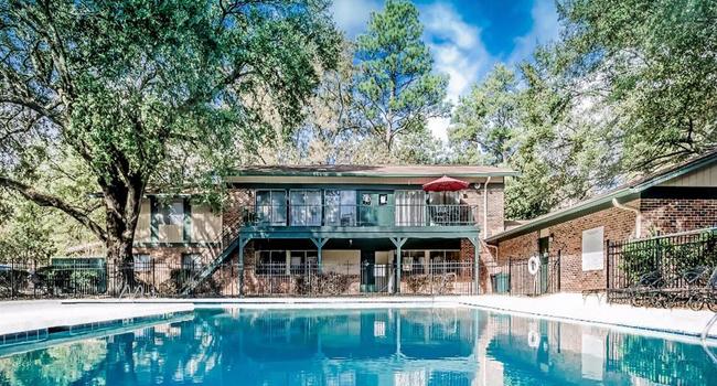 Autumn Woods Apartment Homes 129 Reviews Mobile Al Apartments For Rent Apartmentratings C