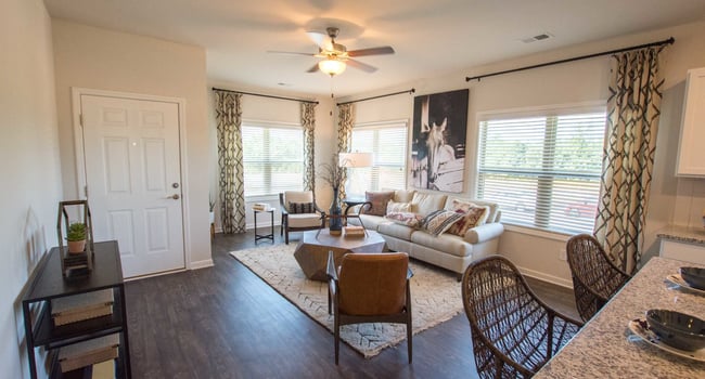 The Cottages At Ridge Pointe 33 Reviews Athens Ga Apartments