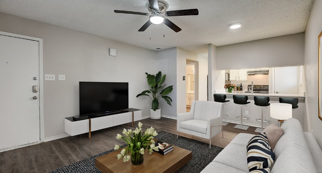 Leander Apartment Homes - Fort Worth TX