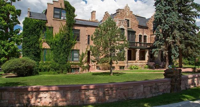 Cascade Park Apartments 25 Reviews Colorado Springs Co Image Of Cascade Park Apartments In Colorado Springs Co
