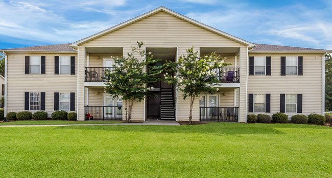 Bayou Landing Reviews - Gulfport, MS | 9245 Cuandet Road | 21 Apartment