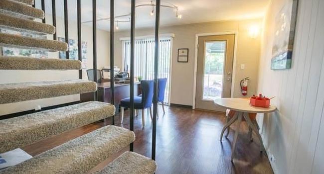Whitewood Apartments 38 Reviews Twinsburg Oh Apartments For Rent Apartmentratings C Whitewood apartments offers affordable townhomes and apartments in twinsburg, oh near macedonia with the finest amenities. whitewood apartments 38 reviews