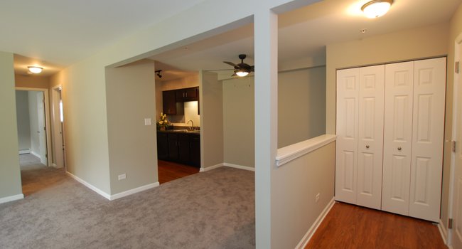 The Mansards Apartments 189 Reviews Griffith In For Image Of The Mansards Apartments In Griffith