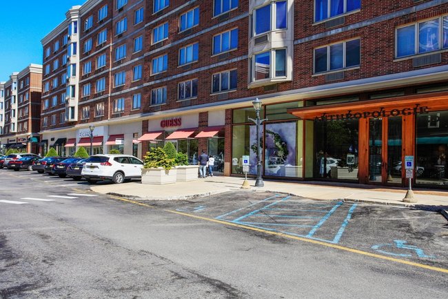 River Club Apartments - 118 Reviews | Edgewater, NJ Apartments for Rent