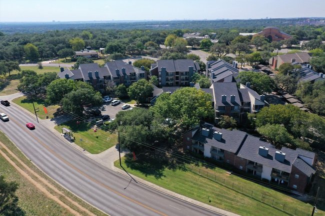 Hillcreste at Thousand Oaks - 66 Reviews | San Antonio, TX Apartments