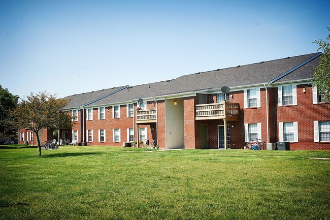 Loper Common Apartments 3 Reviews Shelbyville In For Manager Uploaded Photo Of Loper Common Apartments In Shelbyville